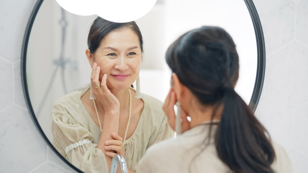 更年期治療×アンチエイジング|ホルモン補充療法の美容効果マーケティング