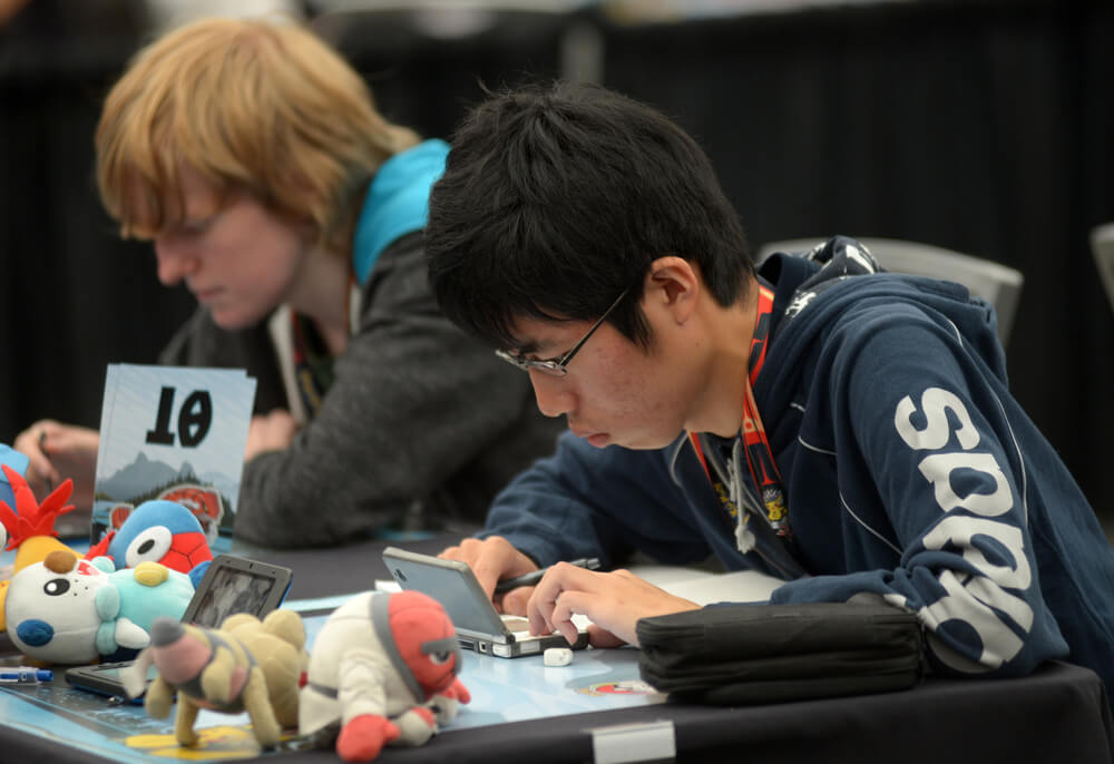 デジタルトレカ市場が急成長中!NFT化で広がる新たな楽しみ方